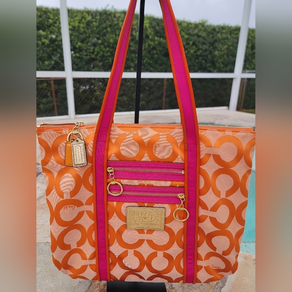 Coach Persimmon And Magenta Poppy Tote Bag - Picture 15 of 16